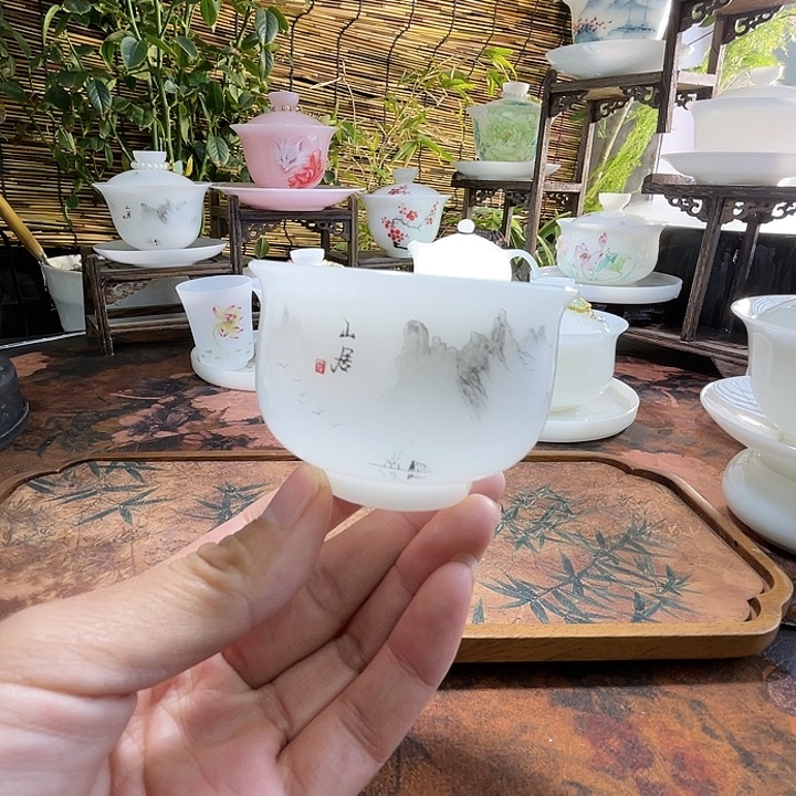 冰晶璞玉釉烧水墨山居布袋杯80ml