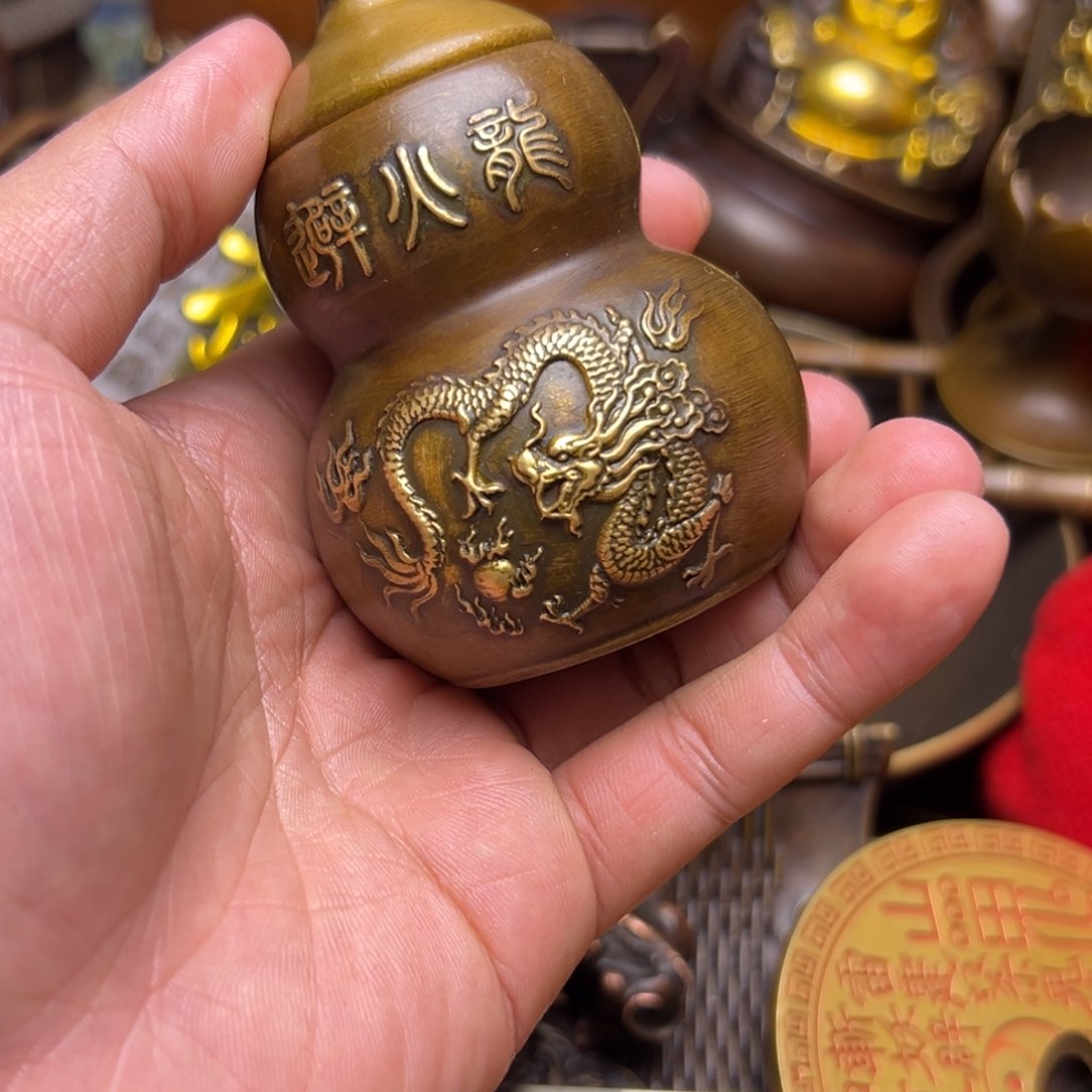 精美铜器，点击下单