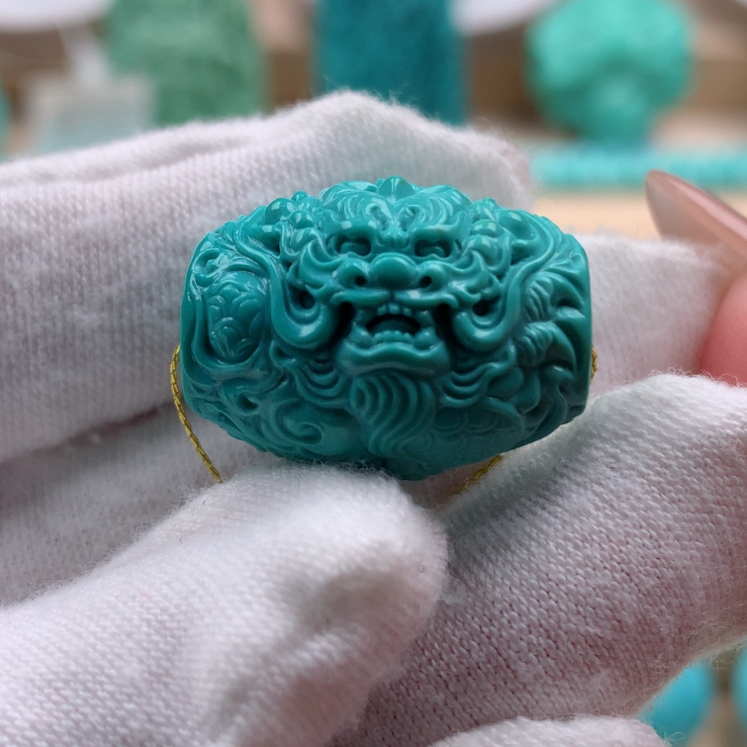 绿松石配饰未镶嵌