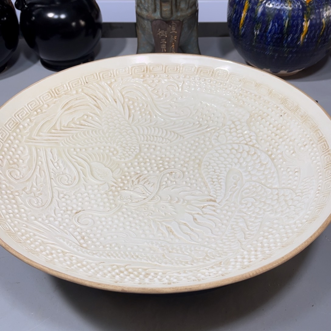 瓶定窑盘子品相完美
