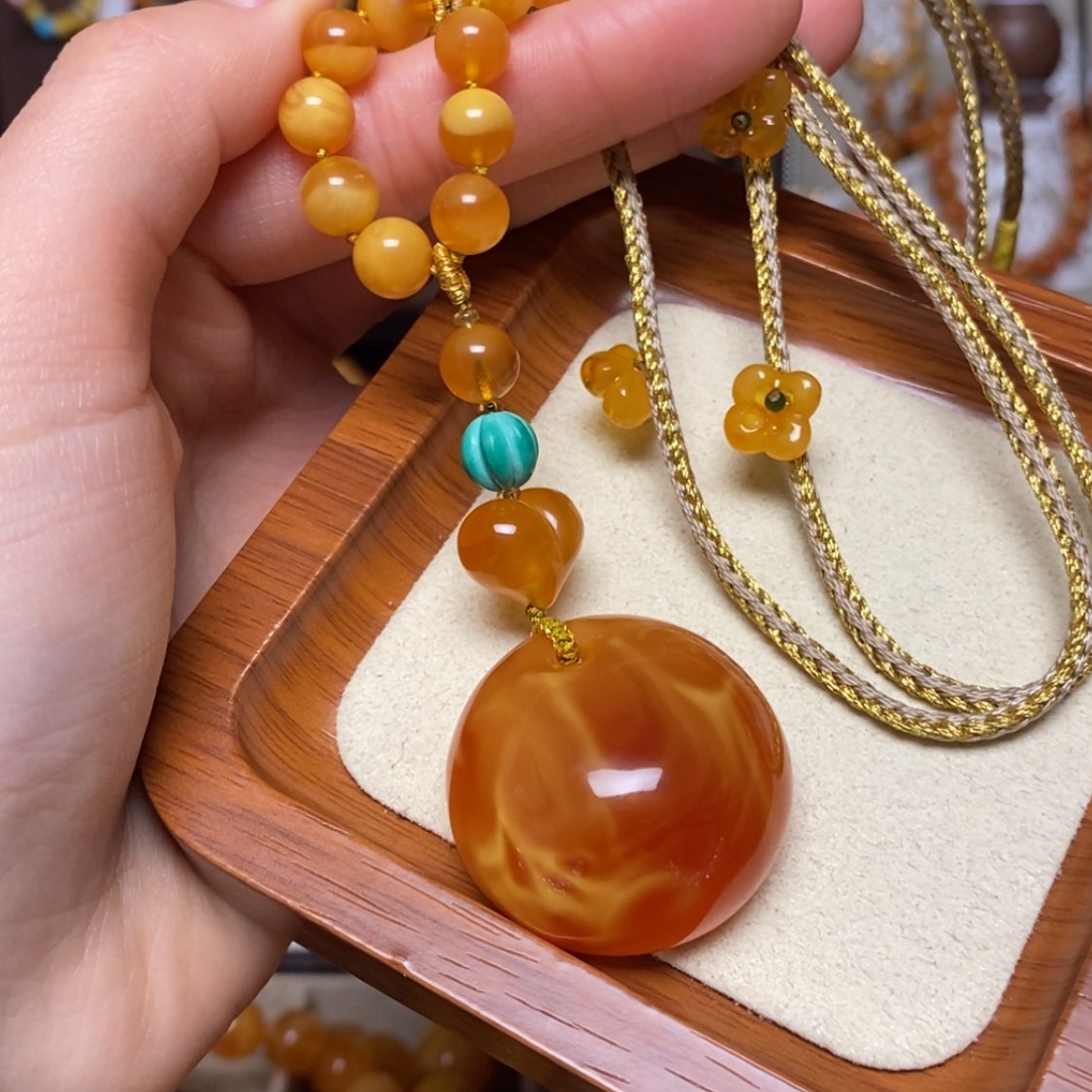 【闪购商品】蜜蜡颈饰未镶嵌项链