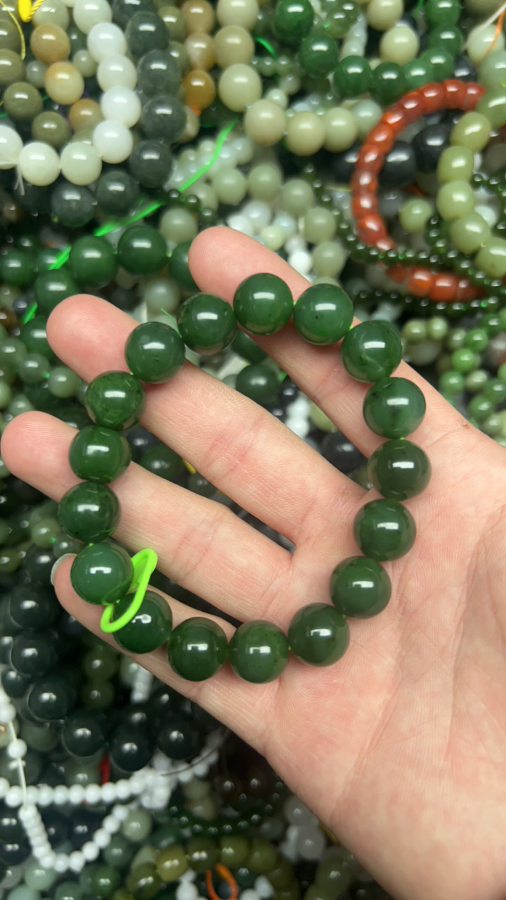 和田玉未镶嵌时尚