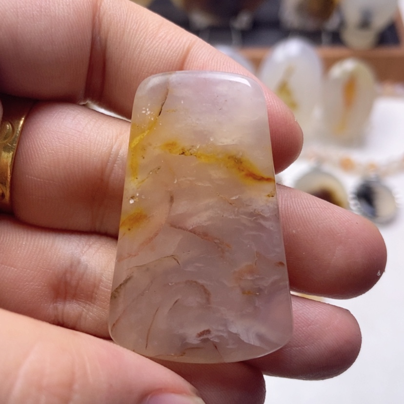 【闪购商品】玛瑙/玉髓颈饰未镶嵌