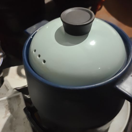 瓷微瑕品，砂锅煲汤熬粥炖肉