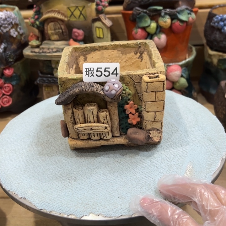 嘻哈多肉花盆百搭