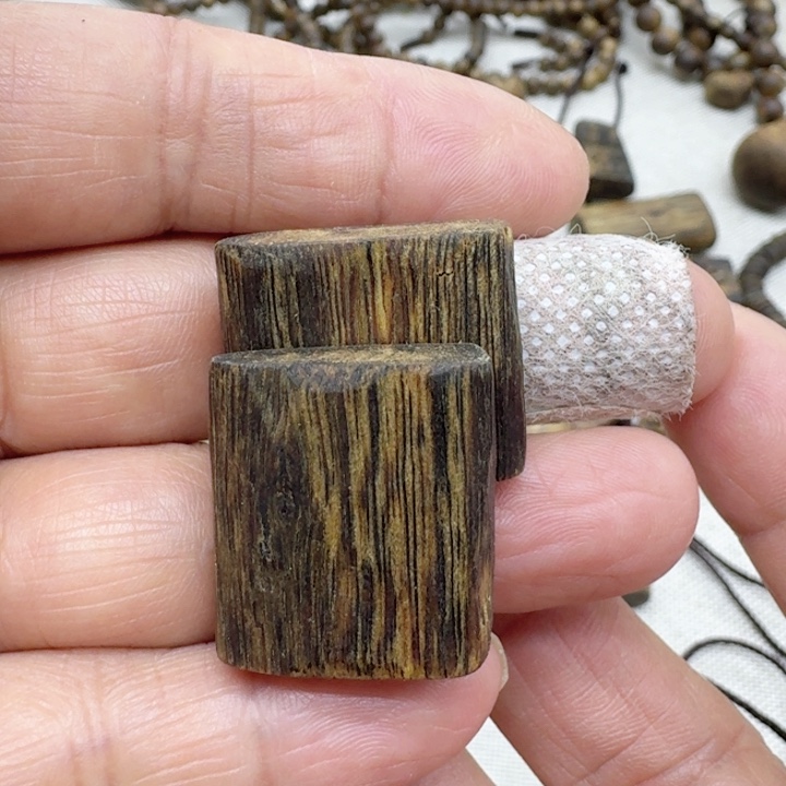 沉香沉香碎屑一**~无事牌2个