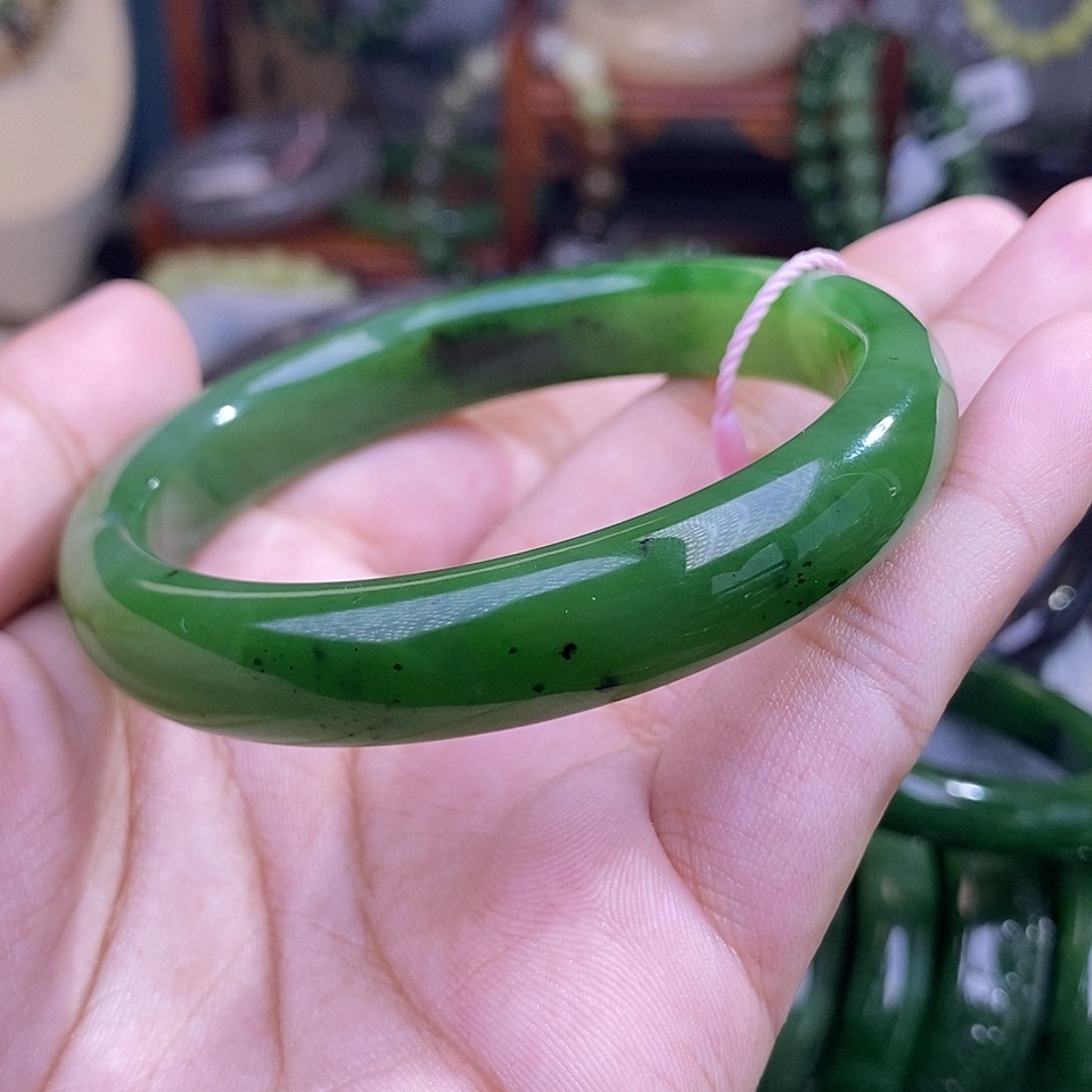 和田玉手镯碧玉阳绿56.7未镶嵌