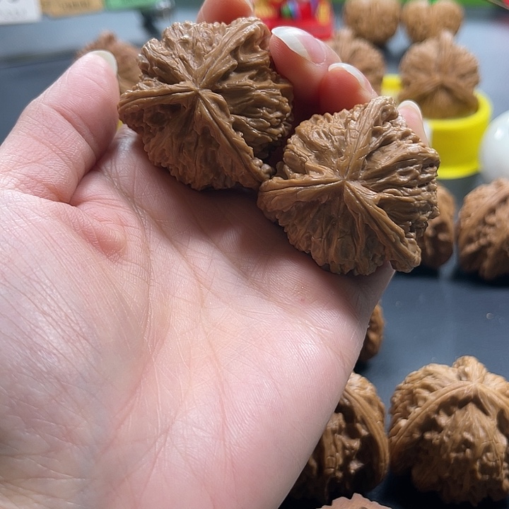 哲***.吊坠文玩核桃拼接白奔