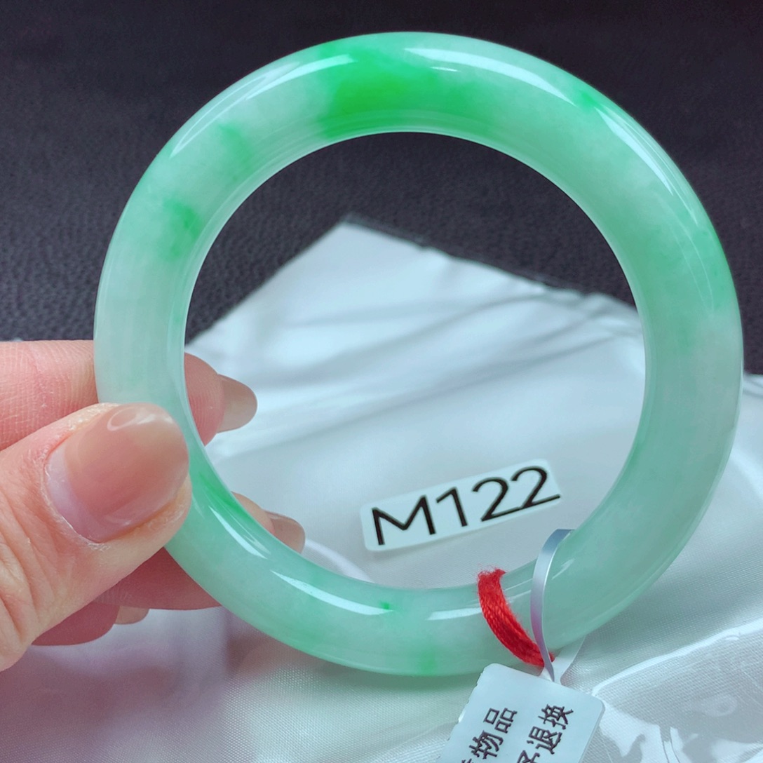 翡翠手镯未镶嵌手镯88