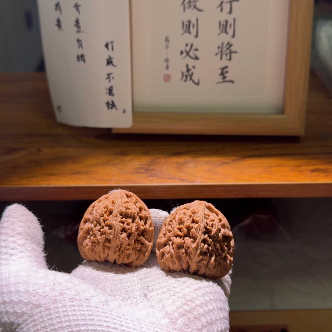 文玩核桃吊坠40三角南疆石