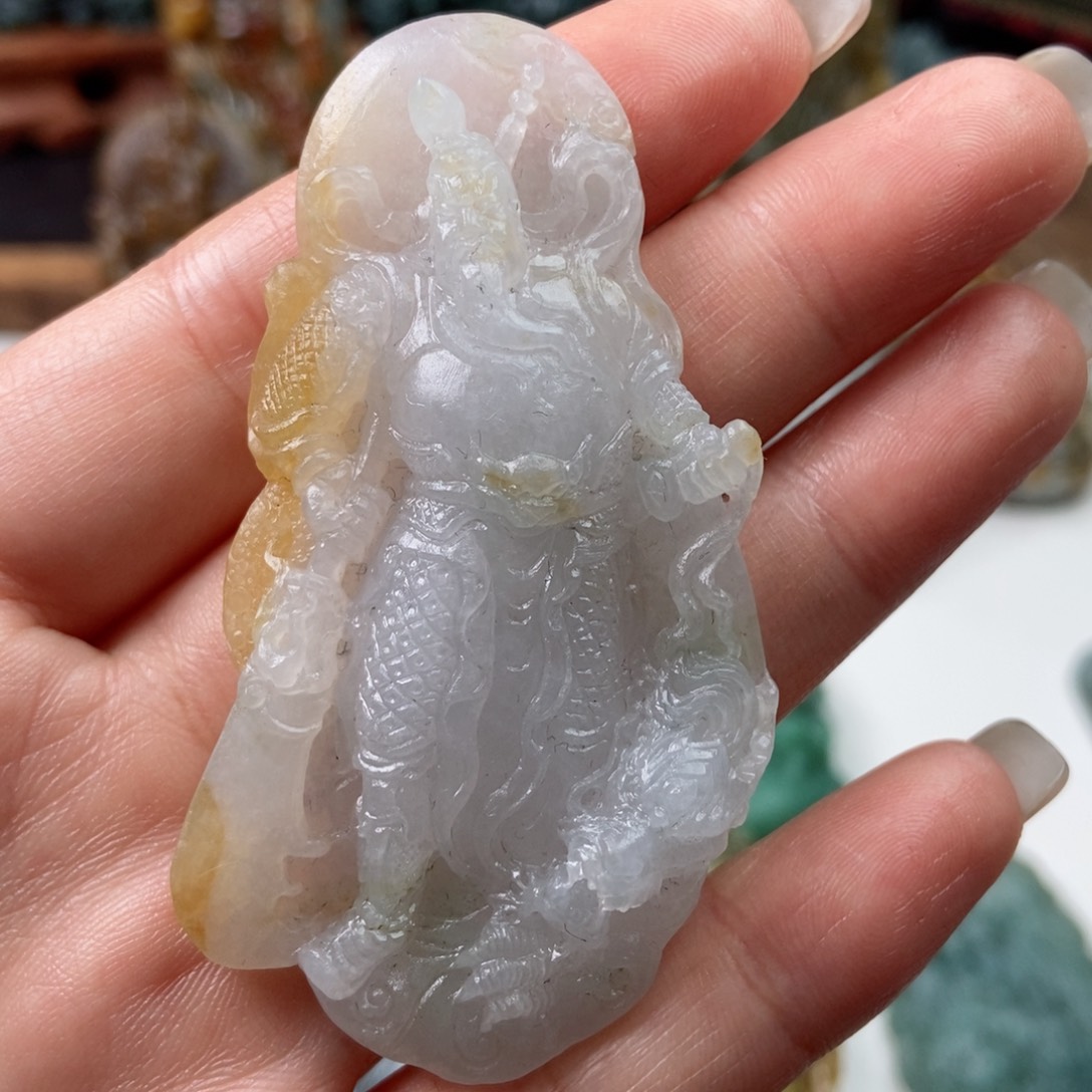 乌***圆定制翡翠未镶嵌翡翠a货