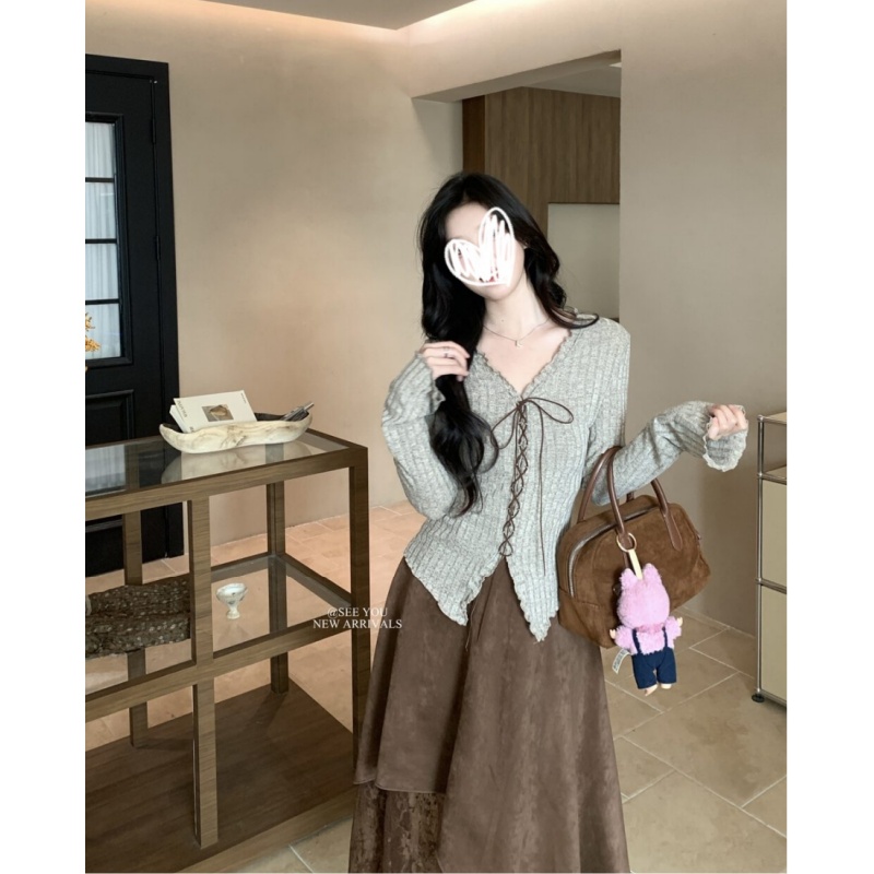 美式复古绑带v领长袖女外搭设计感小众修身打底衫上衣