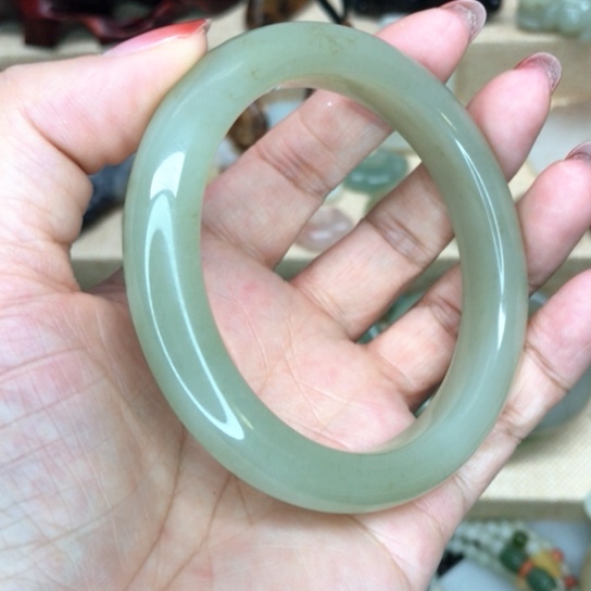 和田玉（青白玉）颈饰未镶嵌