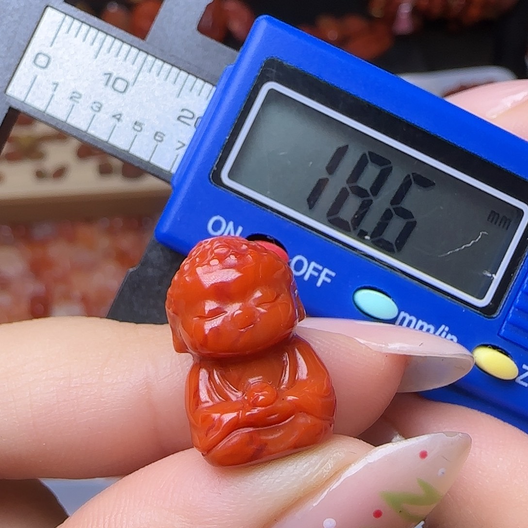 南红玛瑙未镶嵌颈饰