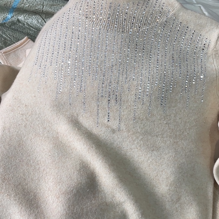 一线烫钻半高纯羊毛颜色随机