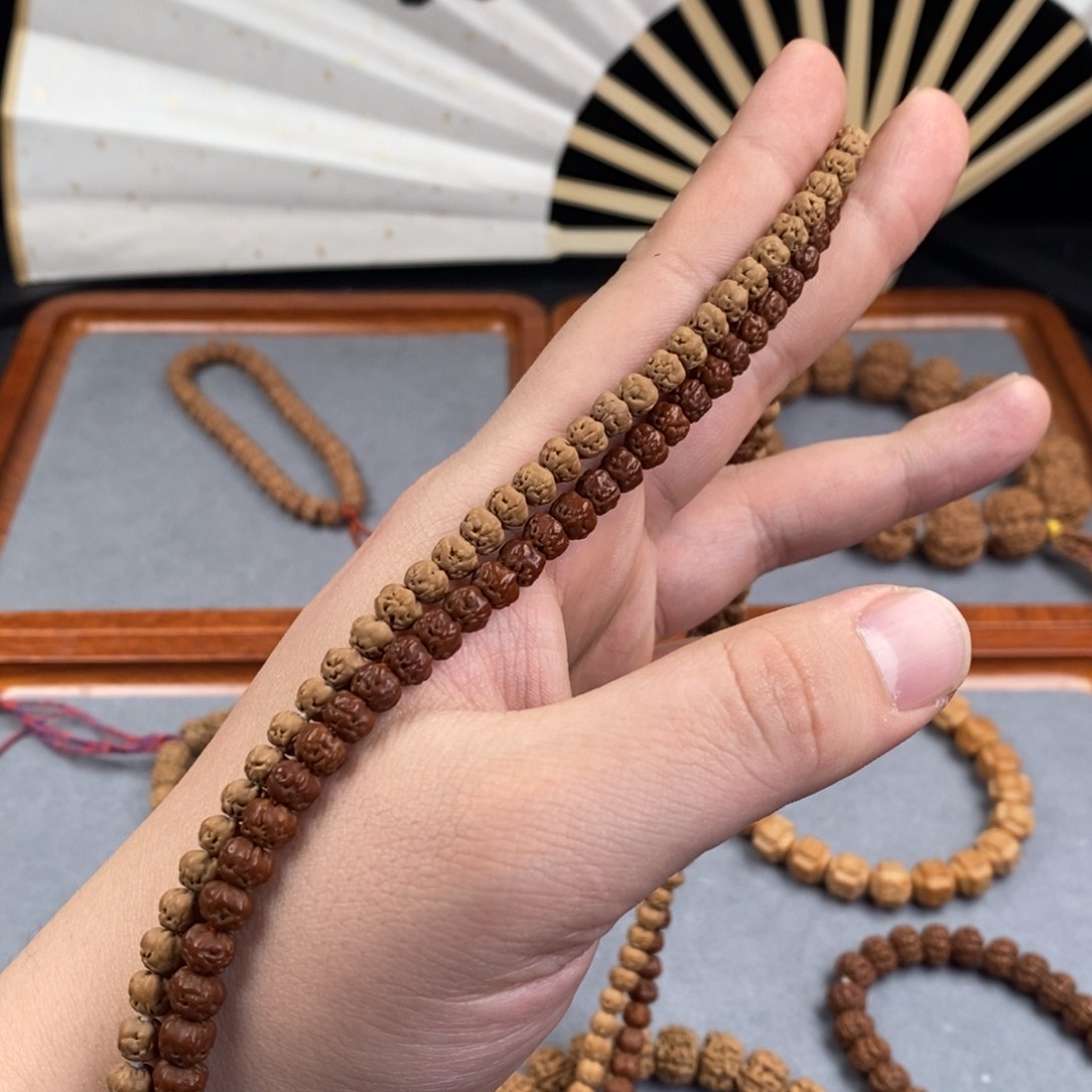 金刚菩提吊坠纯原生态飞碟桩