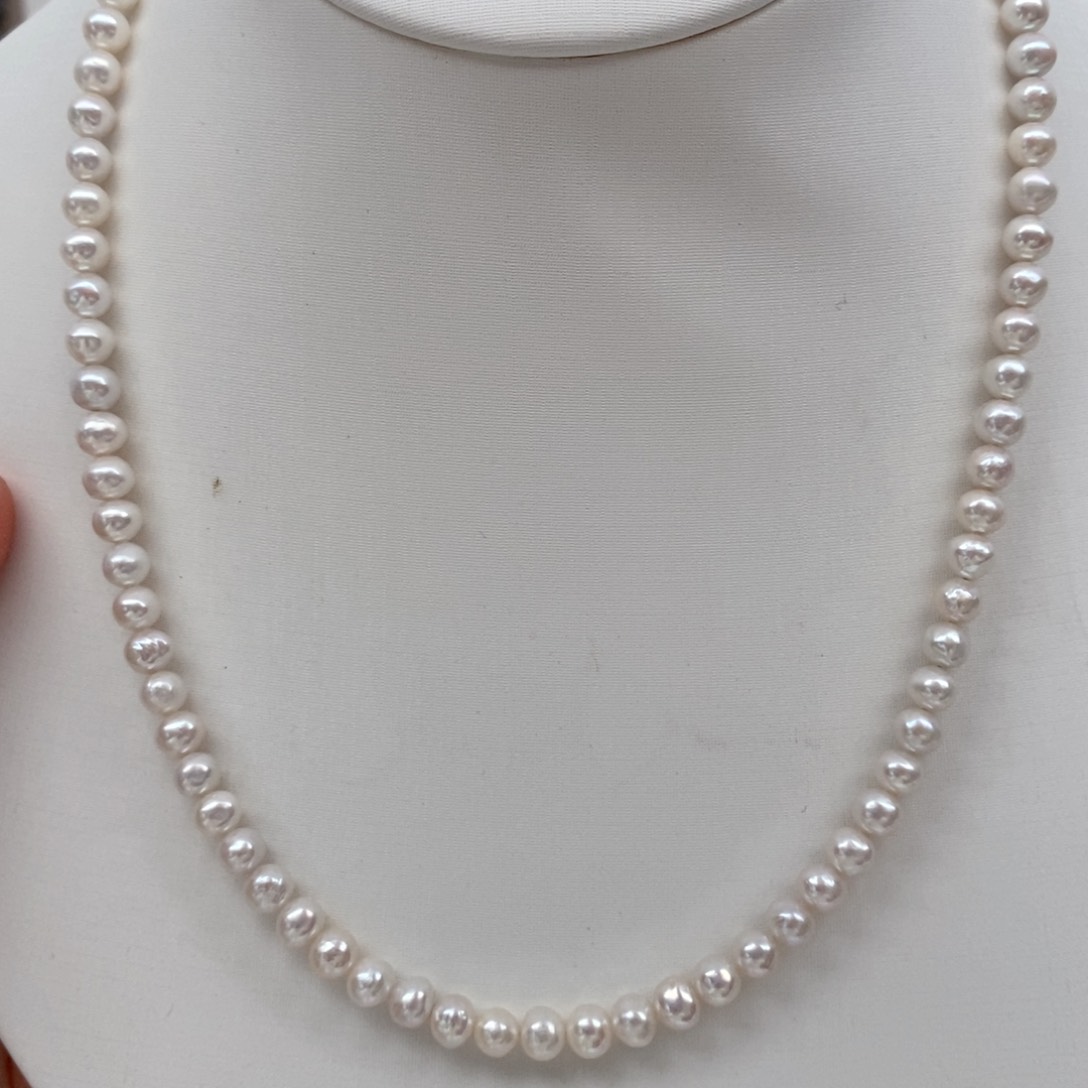 淡水珍珠颈饰未镶嵌