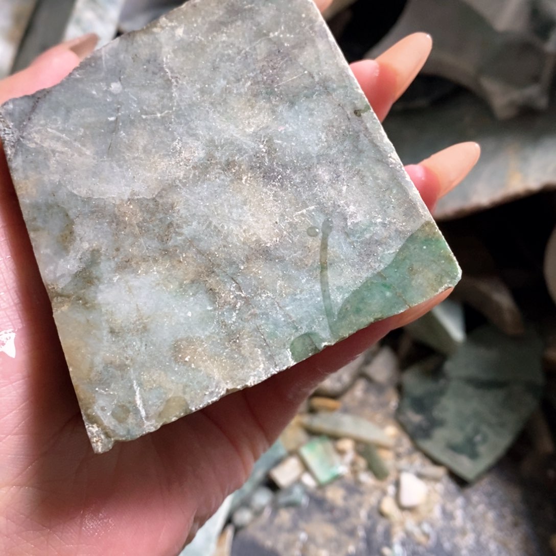 颈饰未镶嵌翡翠天然翡翠