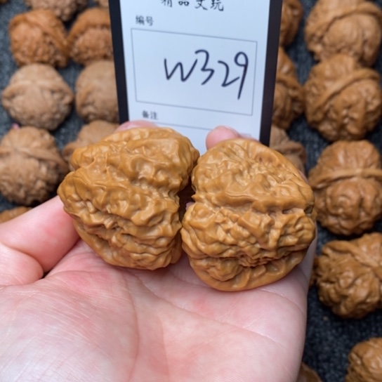 桃核吊坠农****鹏我是第一百个