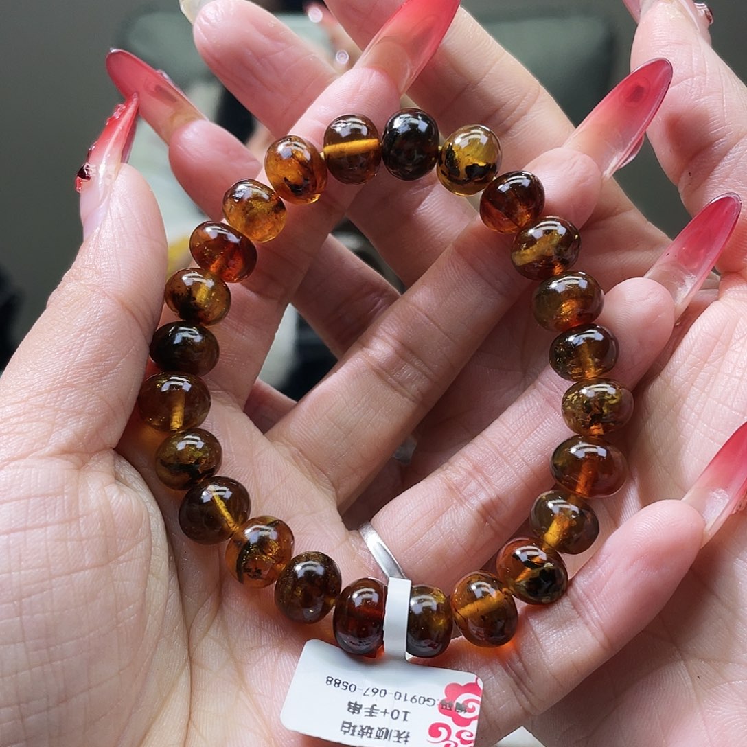 大***哥琥珀未镶嵌裸石10蜜蜡