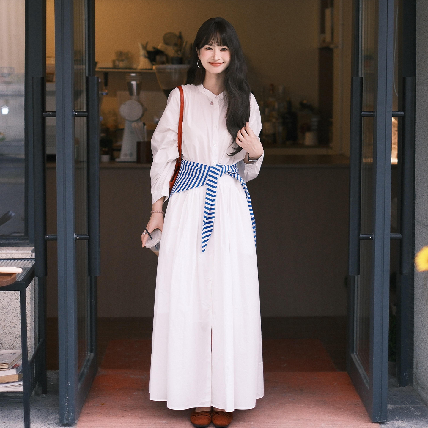 法式白色长袖衬衫连衣裙子女2025新款早秋高级感宽松显瘦长裙6328