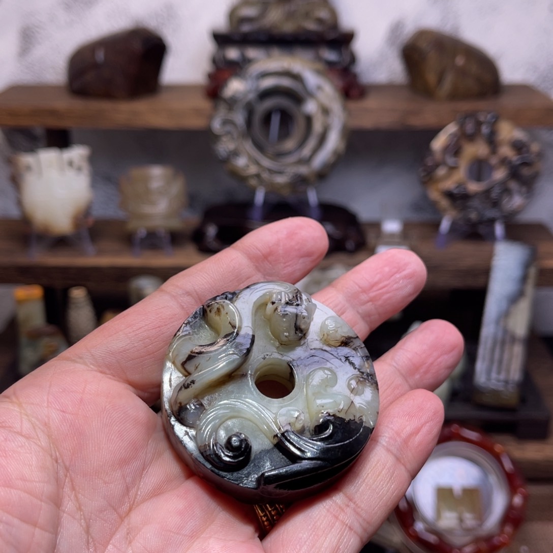 和田玉颈饰未镶嵌大*