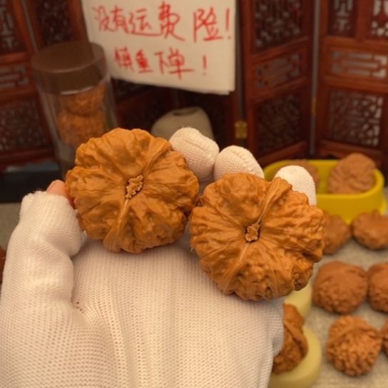 文玩核桃吊坠青****‘43蛤蟆头