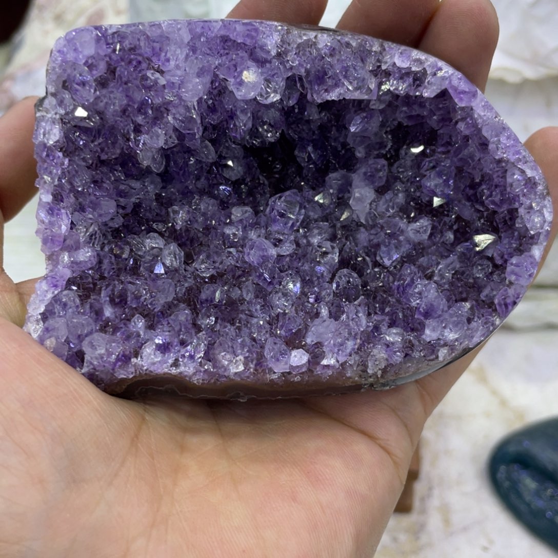 水晶大型摆件（非配饰）未镶嵌