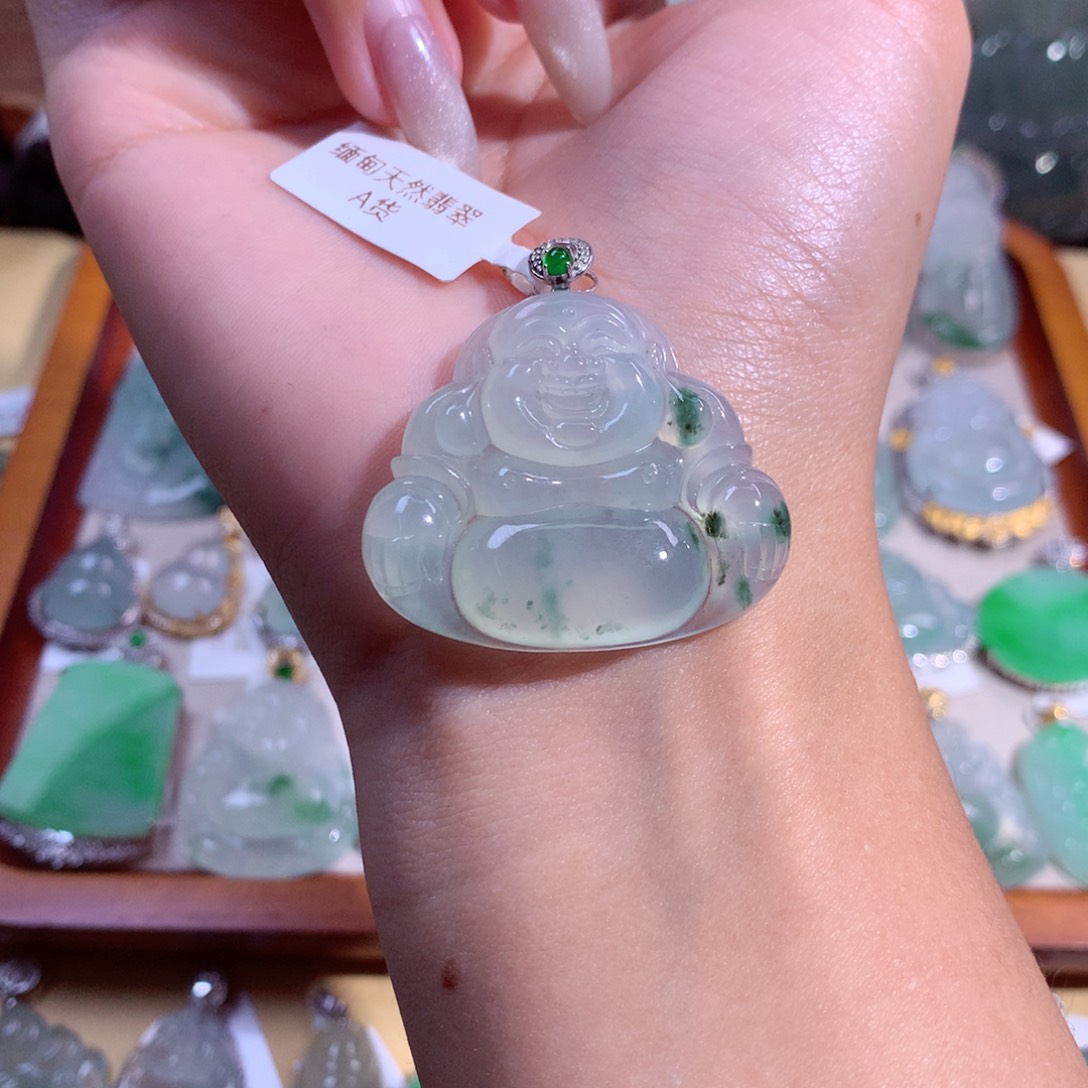 翡翠吊坠(不含链)18K金镶嵌