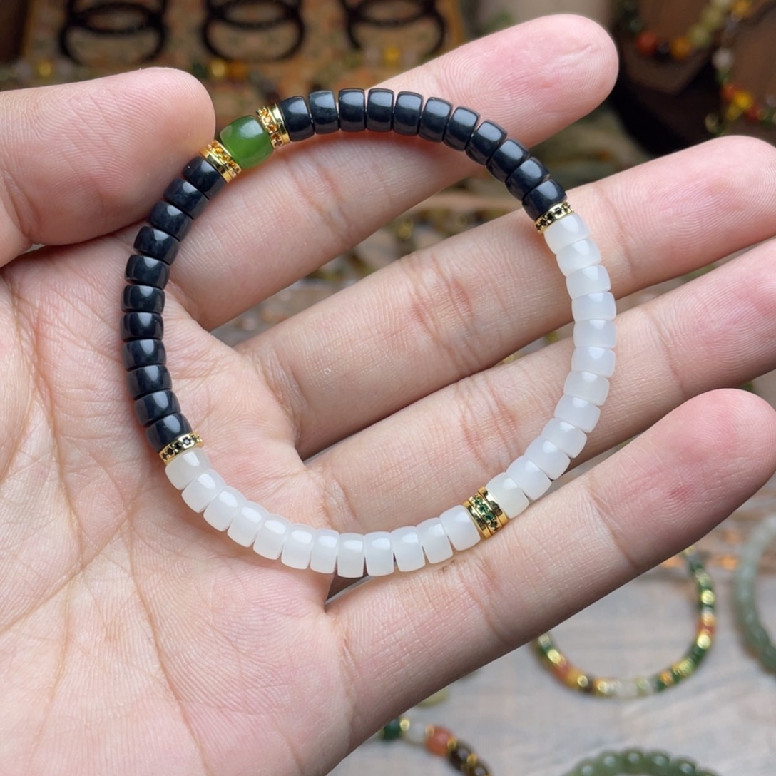 和田玉未镶嵌手链