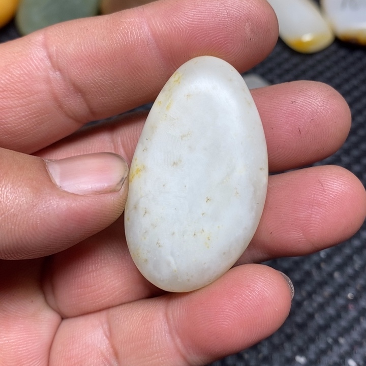 和田玉（白玉）珠宝奇石未镶嵌