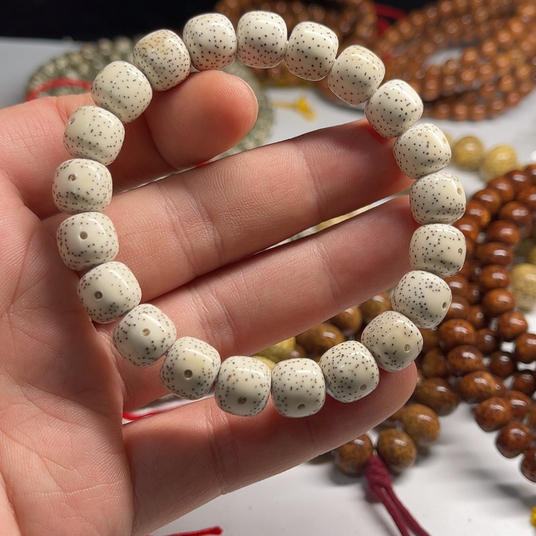 星月菩提吊坠11/10老型桶牛毛小细星