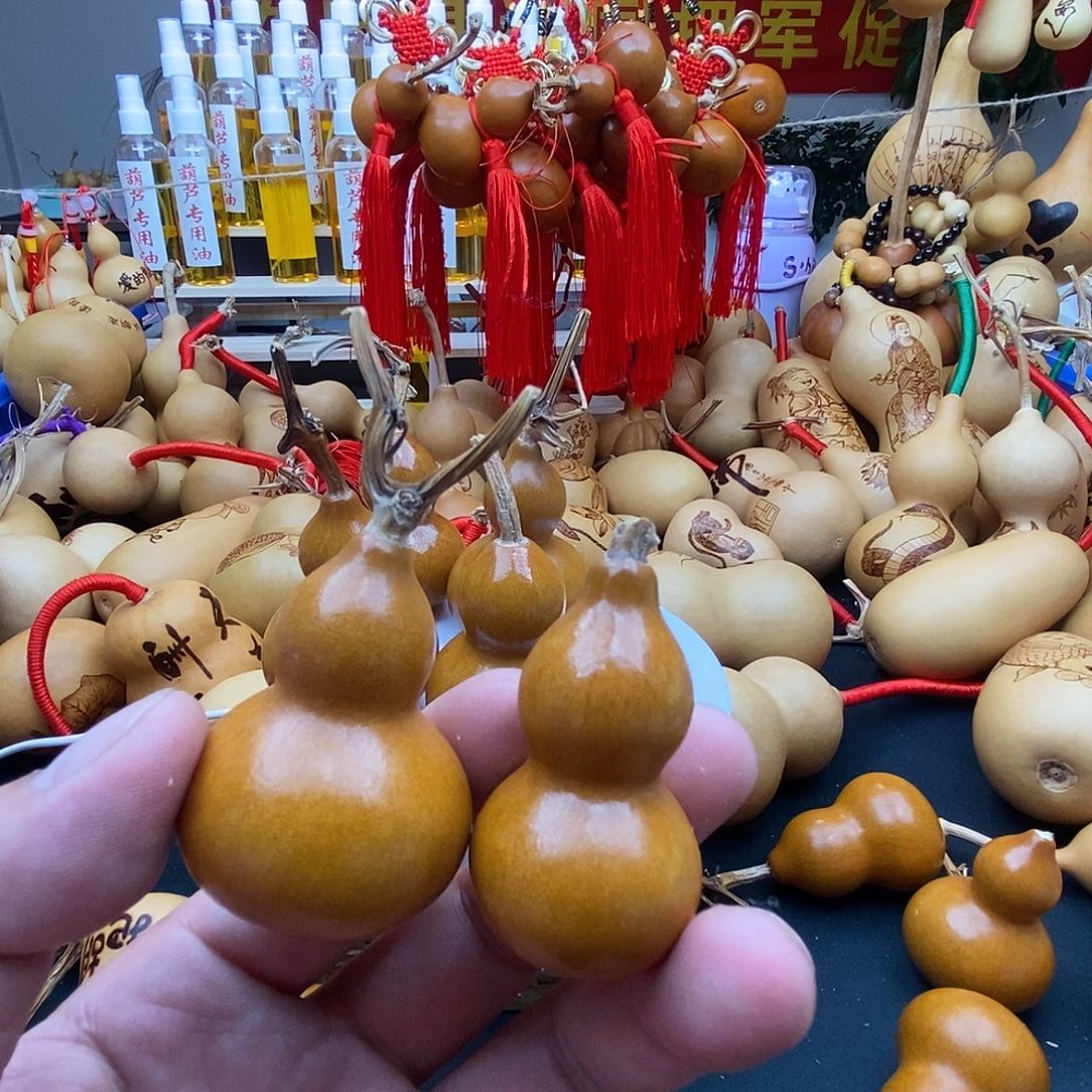 毛***水葫芦工艺美术作品