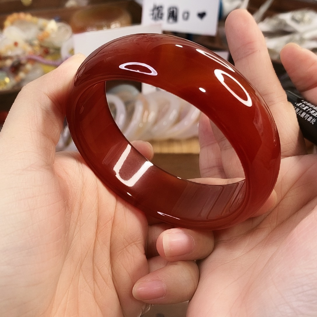 玛瑙/玉髓未镶嵌手镯C171。66.3圈