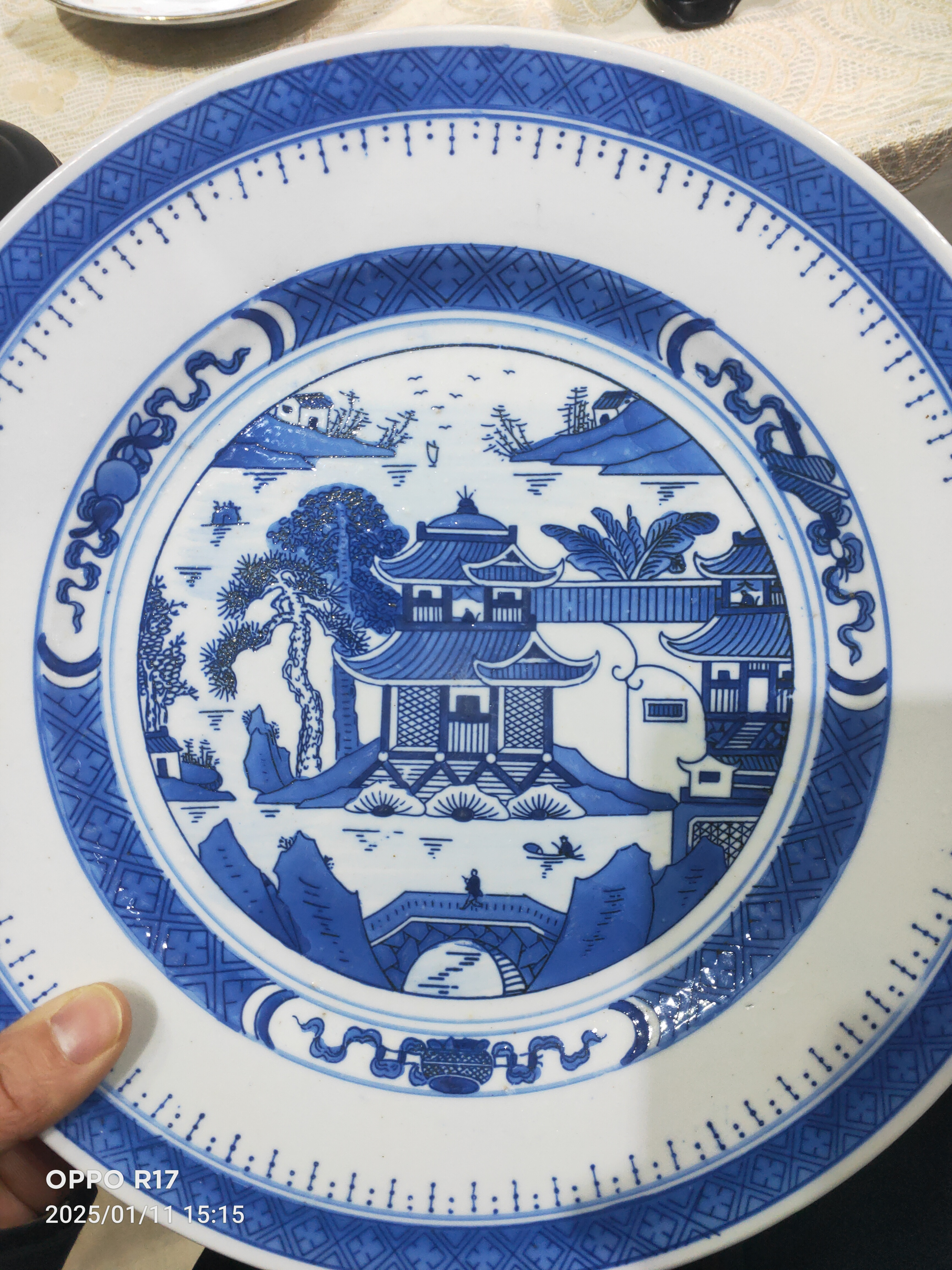 景德镇青花梧桐盘子