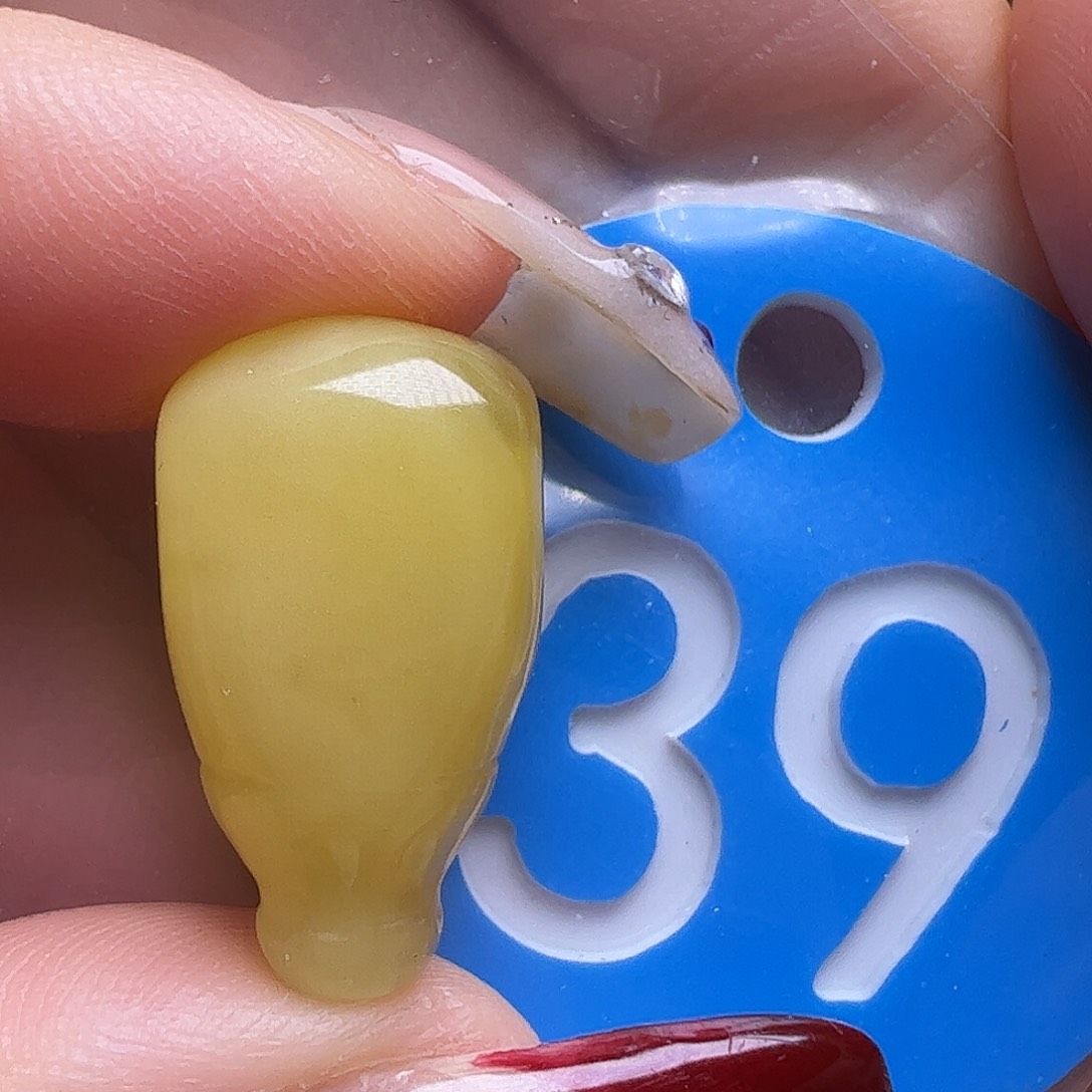 蜜蜡未镶嵌珠宝奇石微花粉11mm三通