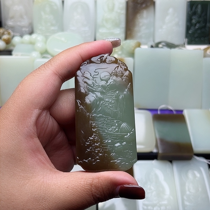 颈饰未镶嵌和田玉