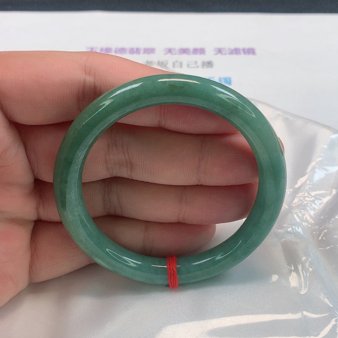 翡翠手镯（圆镯）未镶嵌263号