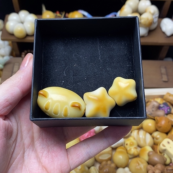 ****麻吊坠菩提根/象牙果