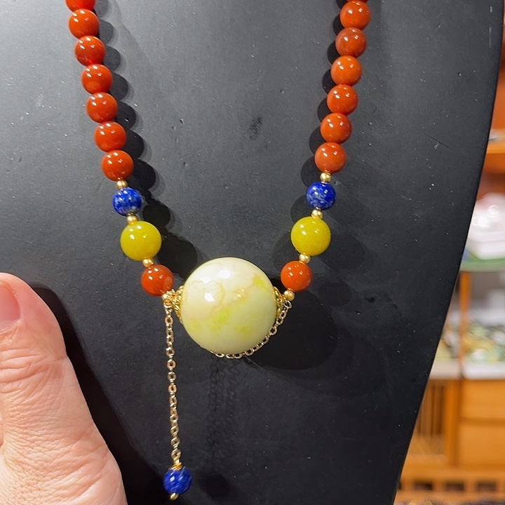 未镶嵌岫玉毛衣链