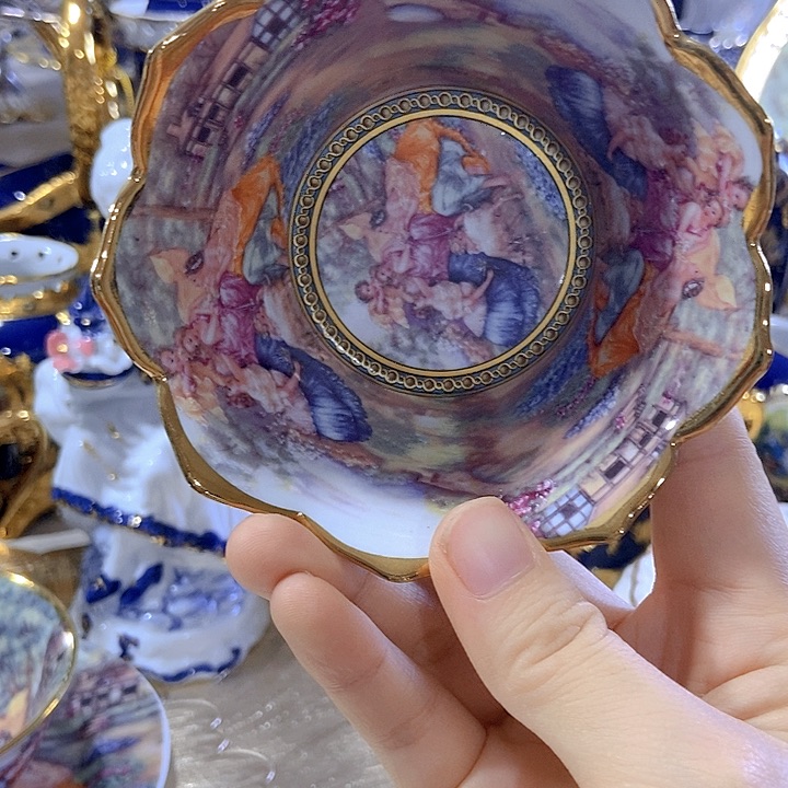 瓷片微瑕…………………………………………