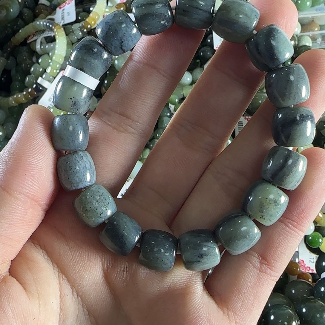 和田玉手链未镶嵌114