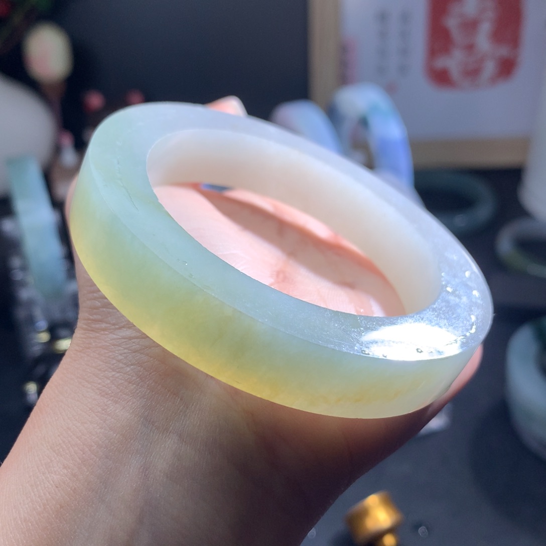 定制翡翠手镯未镶嵌