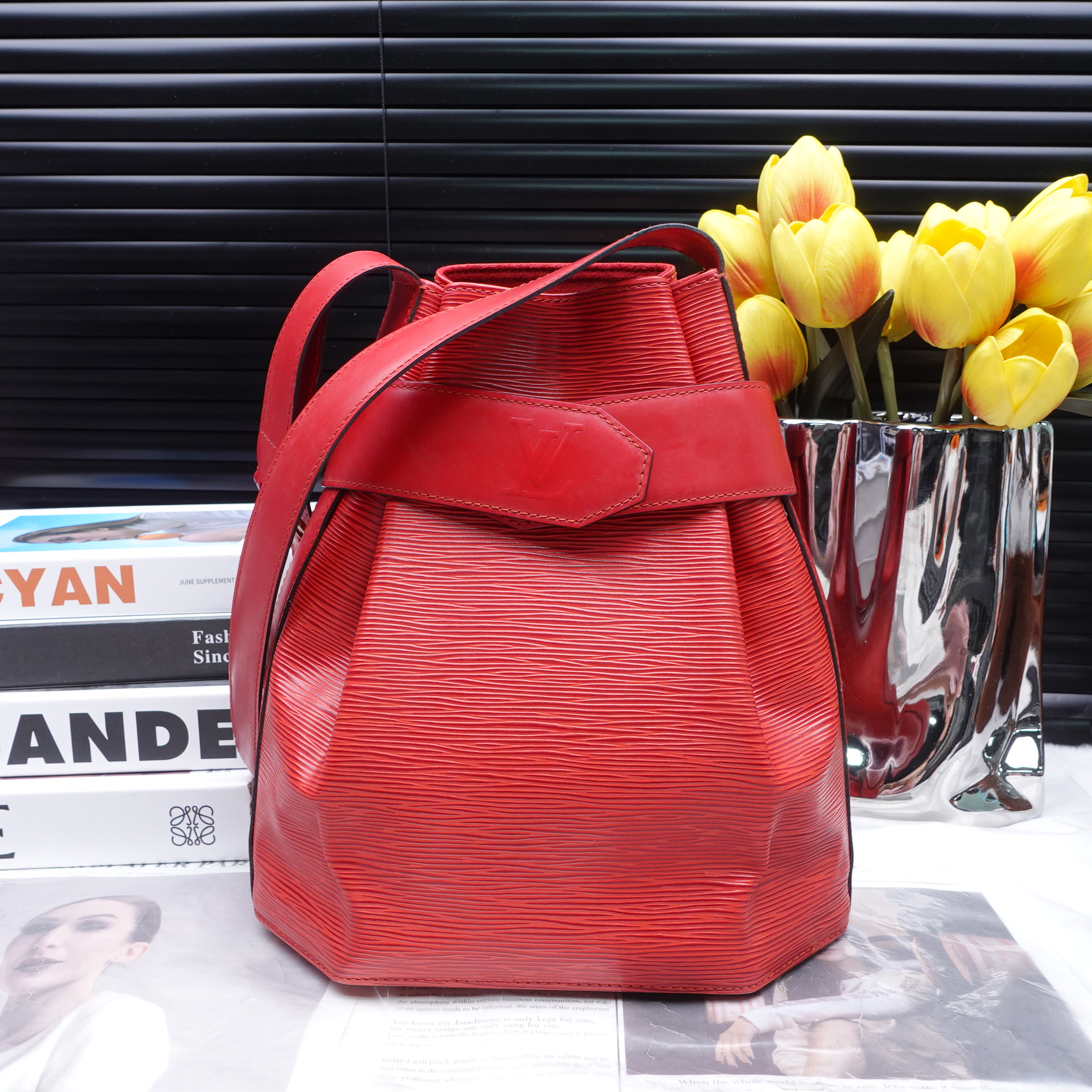 95新 LouisVuitton/路易威登 单肩包/T10338111