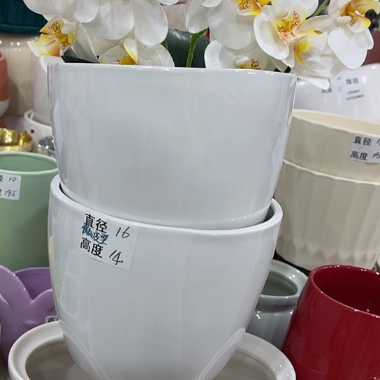 多肉绿植陶瓷花盆9.9包邮，有孔