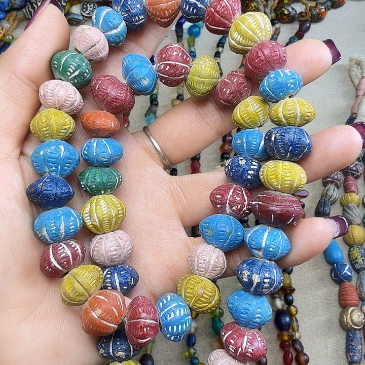 琉璃颈饰老陶泥多宝