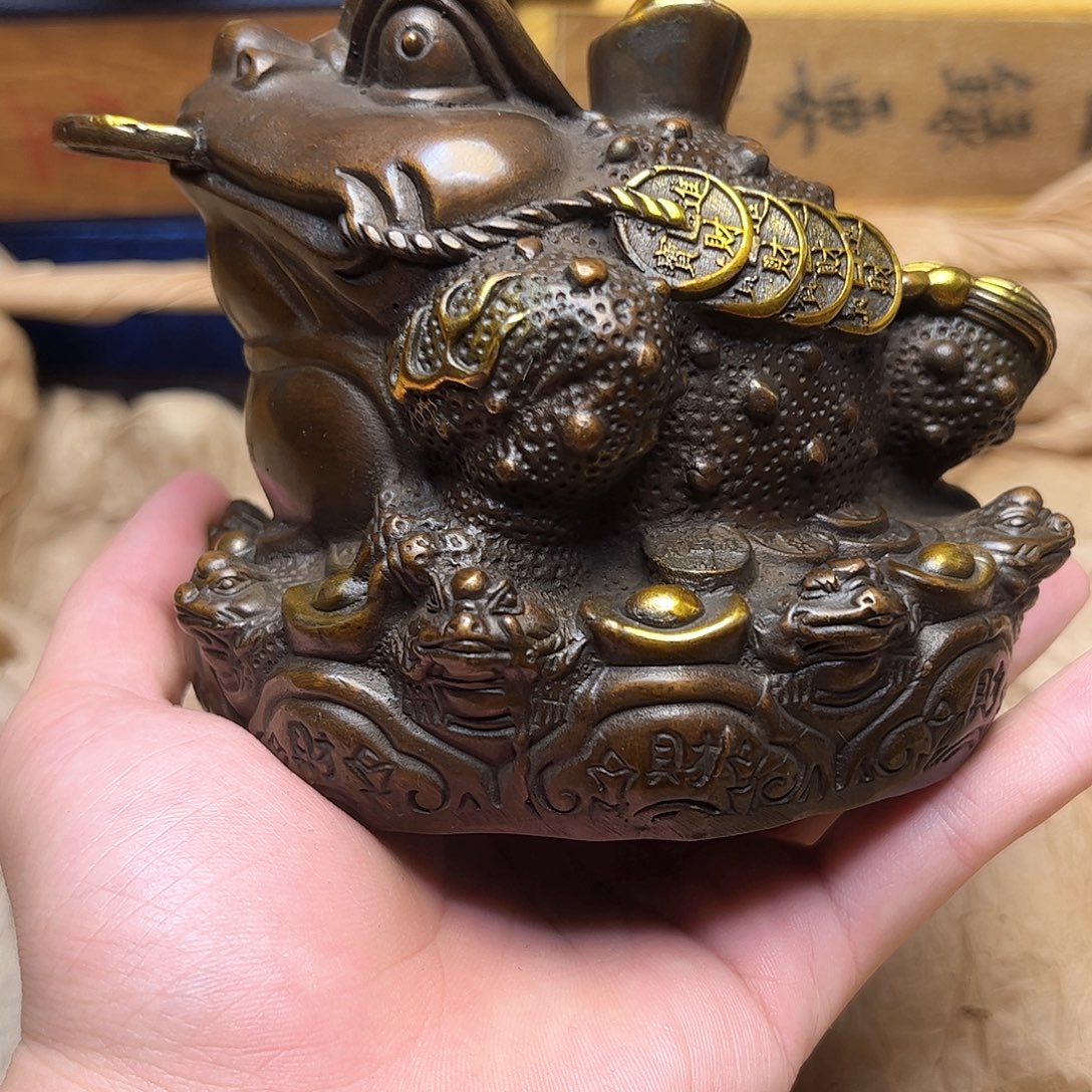 精美铜器点击下单