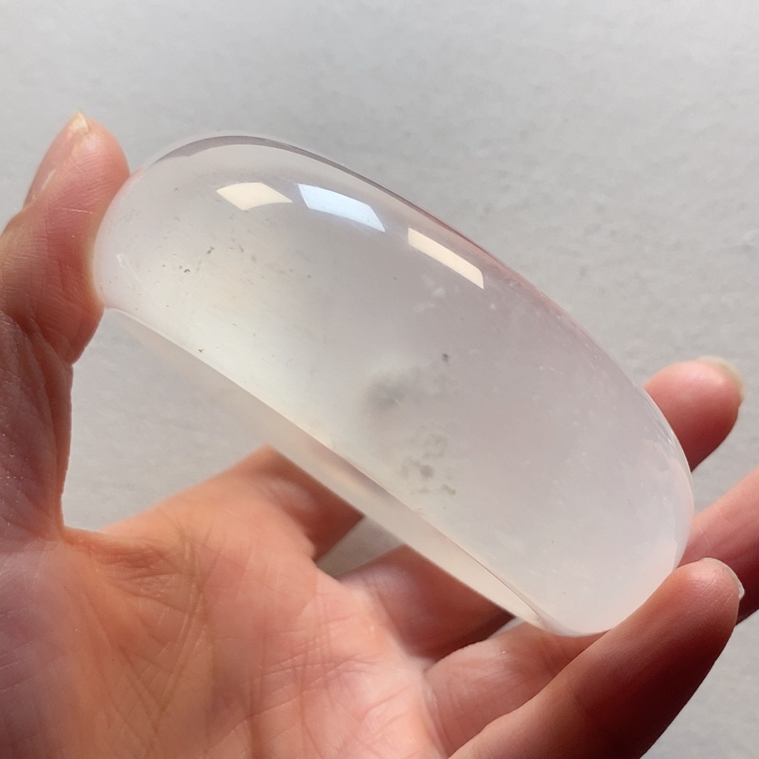 石英质玉手镯未镶嵌57-58