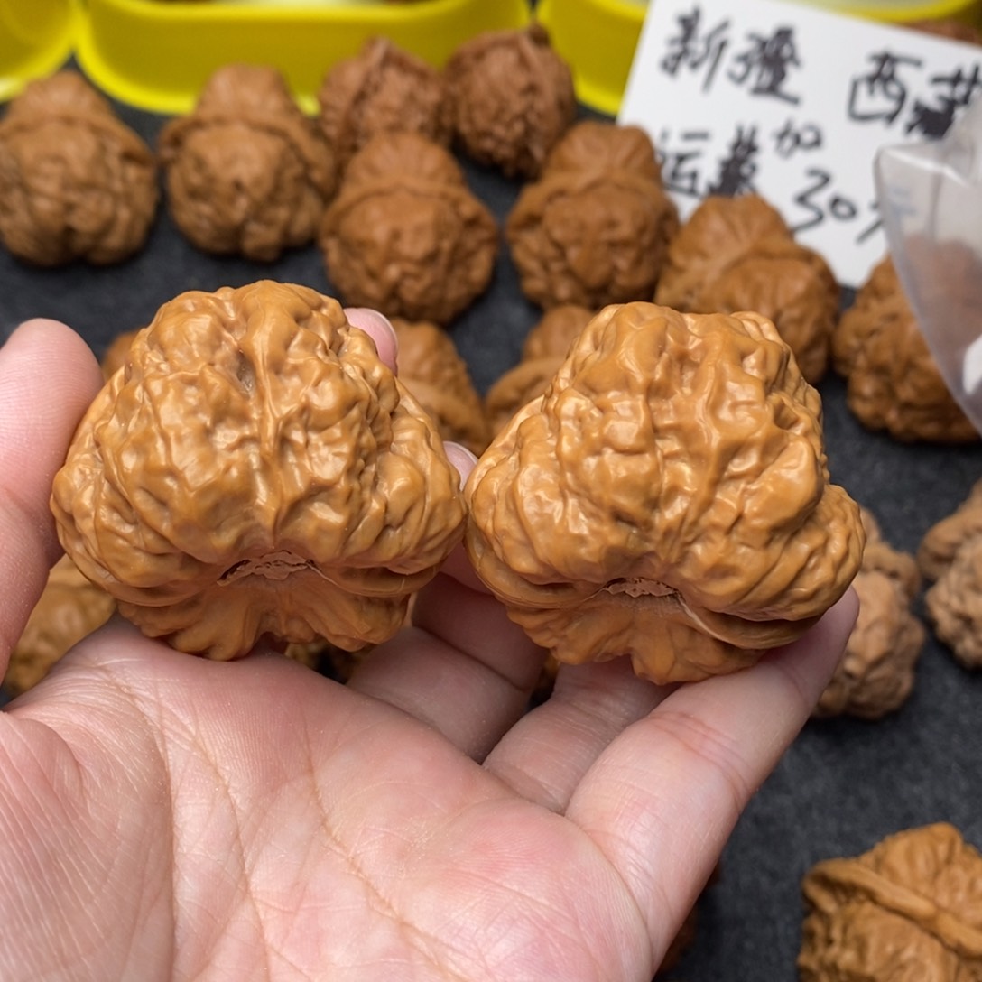 文玩核桃把件蛤蟆42