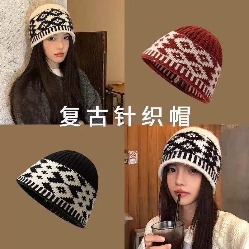【秋冬季高颜值必备】复古拼色菱形格子针织毛线帽女秋冬显脸小气质